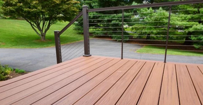 deck-metal-railing
